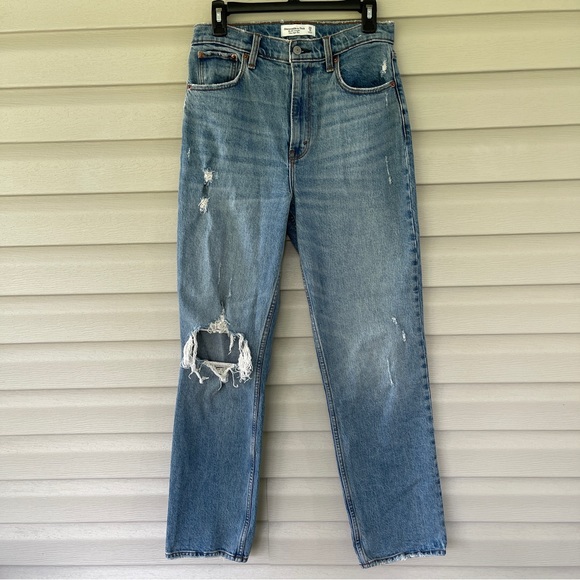Abercrombie & Fitch The 90's Straight Ultra High Rise Distressed Jeans Size 29 - Picture 3 of 10